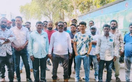 ଭବାନୀପାଟଣା ବ୍ଲକ ଟ୍ରାକ୍ଟର ମାଲିକ ମହାସଂଘ ପକ୍ଷରୁ ପ୍ରତିବାଦସଭା ଅନୁଷ୍ଠିତ