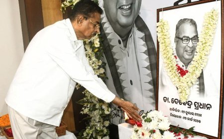 Odisha Governor offers condolences to Debendra Pradhan