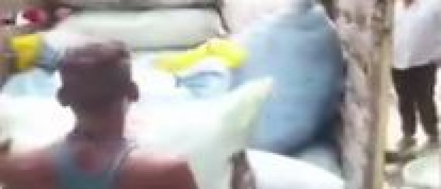 ପୁରୀରେ ବେଆଇନ ବାଣ ଗୋଦାମରେ ଚଢ଼ାଉ