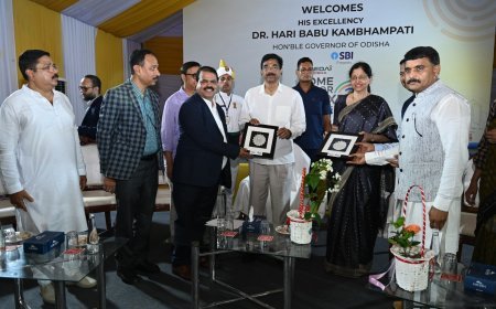 Odisha Governor, Cuttack MLA Sofia Firdous visit Credai Odisha Home and Decor Expo 2025