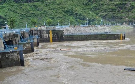 Jhelum overflows, report Pakistan media