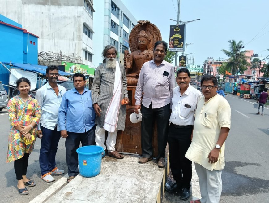 Statue Cleaning Drive in Balasore on World Heritage Day