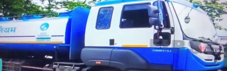 Woman dies, husband critical after oil tanker rams into bike
