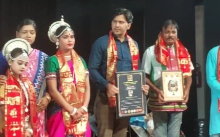 Jay Maa Bhawani Charitable Trust celebrates Raja Utsav with great enthusiasm; felicitates distinguished personalities