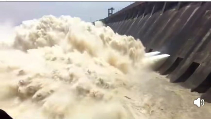 Hirakud Dam opens 20 gates