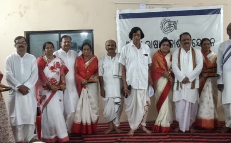 Play ‘Kambala’ Staged at ‘Srasta’ Auditorium by Odia Bhasa Bikash Andolan (OBBA)