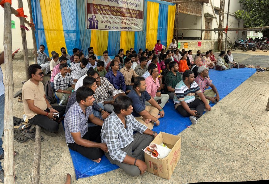Revenue Staff in Mass Leave: Go on a Sit-in Strike at Collector’s Office in Balasore