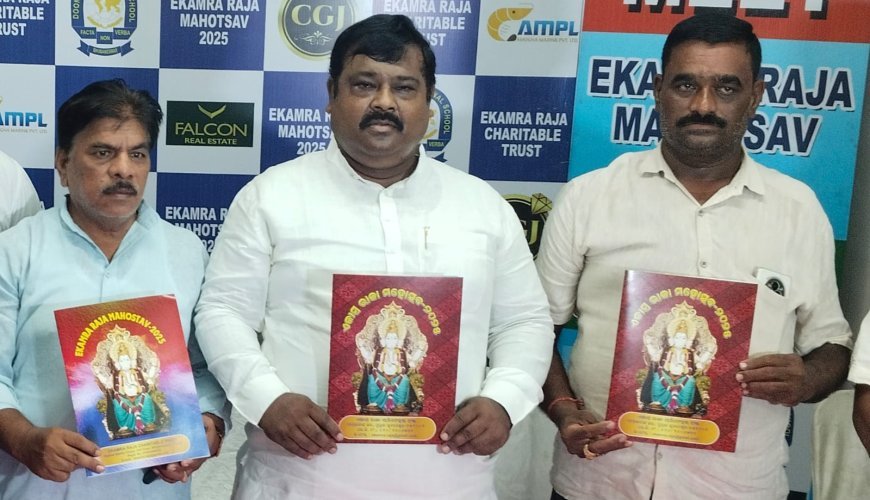 Kolkata's famous light gate to be major attraction of Ekamra Raja Ganesh Puja; 25-feet Lord Ganesh idol to be adorned with silver ornaments