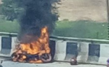 Electric scooter catches fire in Bhubaneswar