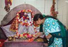 बस्ता में पूर्व मुख्यमंत्री नवीन पटनायक का जन्मदिन मनाया गया: विधायक सुबासिनी जेना ने हरपार्वती मंदिर में जलाए 79 दीप
