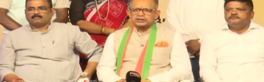 Former BJD MP Amar Patnaik joins BJP ahead of Nuapada by-poll