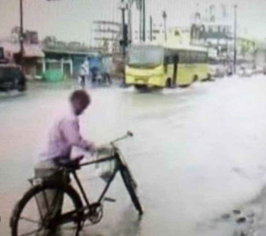 Low pressure area likely to form over  Bay of around November 22