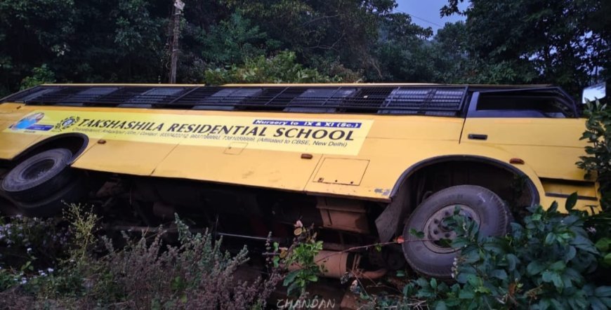 Picnic bus falls into gorge; one dead, 17 injured