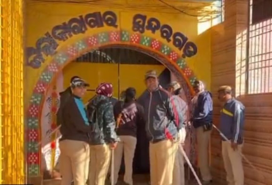 Over 500 inmates of Sundargarh jail launch hunger strike
