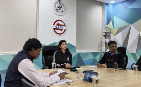 High-Level Committee reviews ‘AMA Bus’ operations; strong focus on safety, training and e-mobility