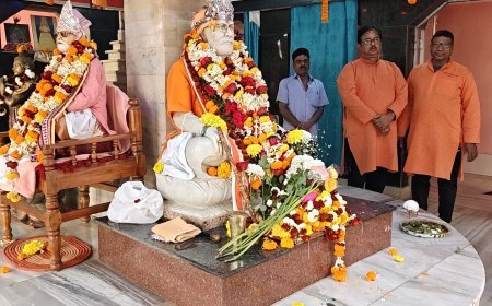 Birth anniversary of Sadguru Baba Baikuntha Nath Brahmachari celebrated at Bhubaneswar Ashram