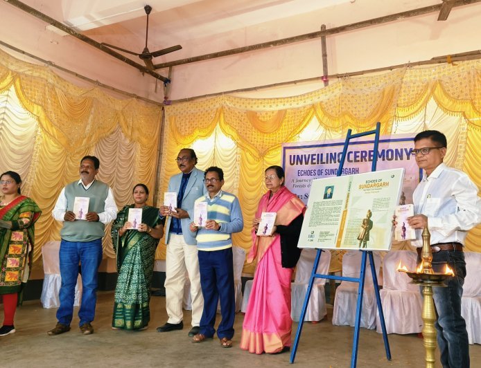 ପୁସ୍ତକ ଉନ୍ମୋଚନ: ‘Echoes of Sundargarh’ ଭବ୍ୟ ଉତ୍ସବରେ ଉନ୍ମୋଚିତ