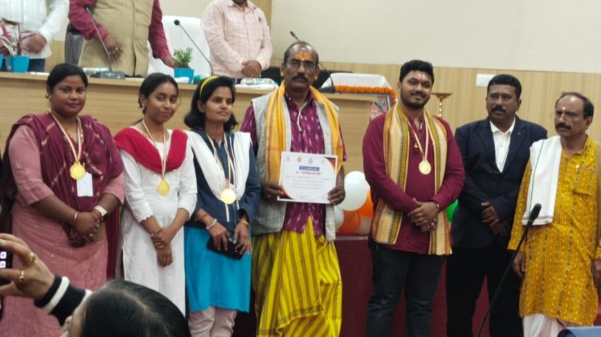 The awareness play "Rebati Aajib Ladhuchi" directed by Gopamudra Mahapatra was staged at the Conference Hall of Balasore District Collector's Office.