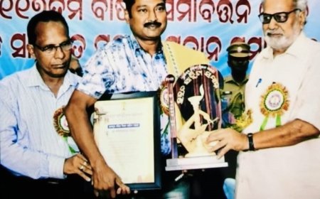 Kamalakanta Jena assumes charge as Controller of Examinations, Fakir Mohan University