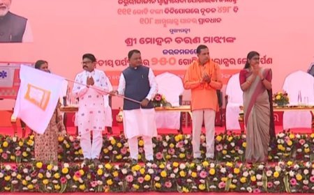 Odisha CM flags off 250 new ambulances