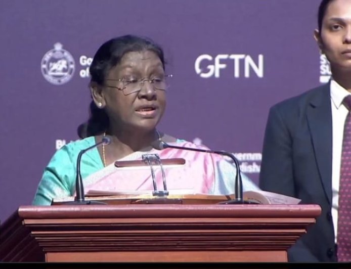 President Droupadi Murmu graces Black Swan Summit India, stresses importance of building capacity to adapt to technological changes
