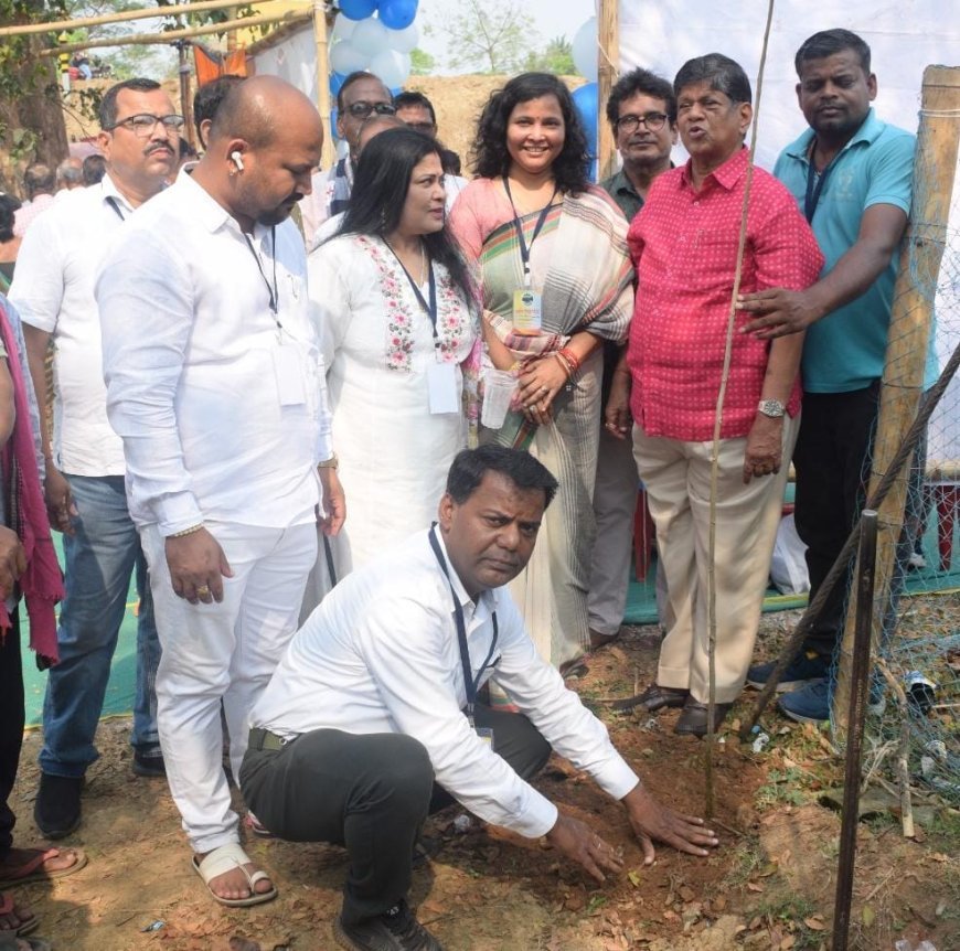 1,000 senior citizens felicitated; program inaugurated with tree plantation